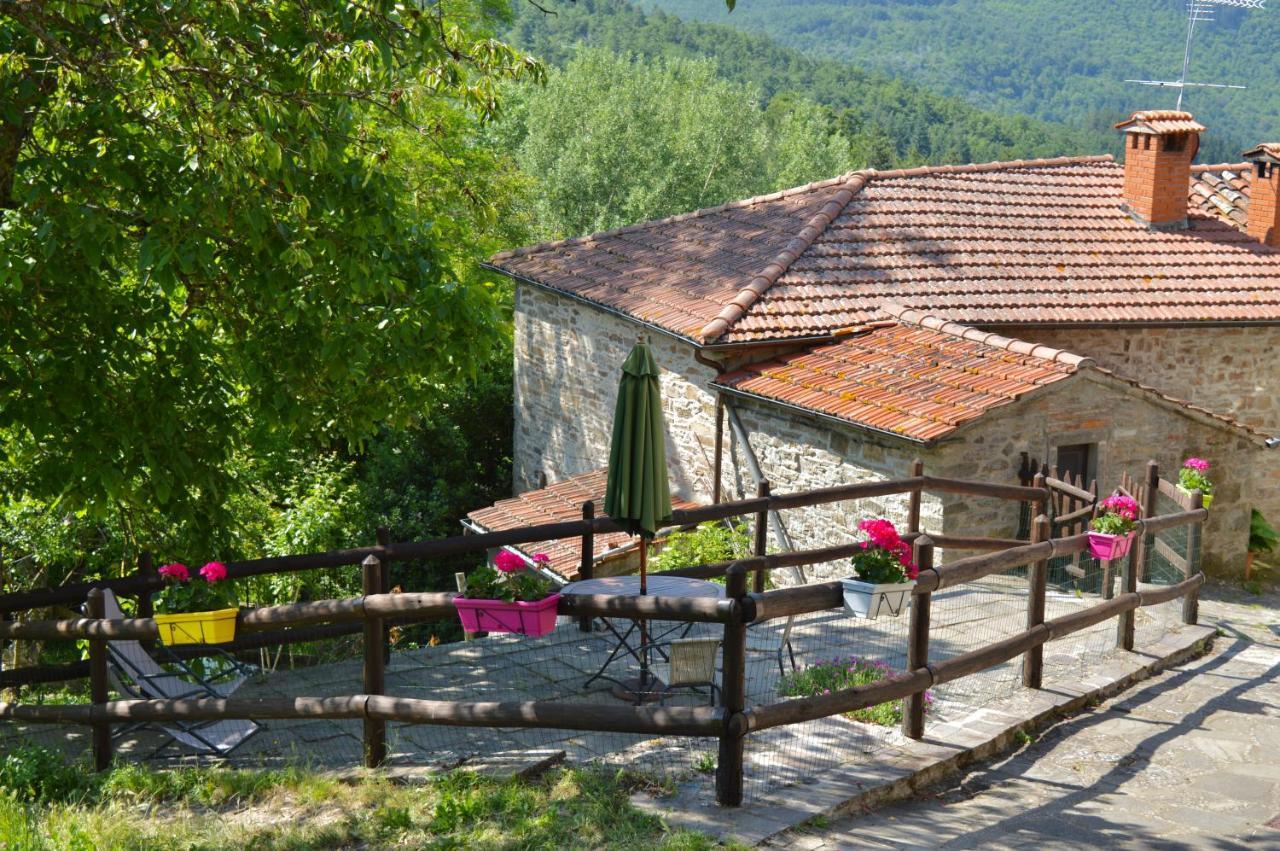 Agriturismo Vezzano К'юзі-делла-Верна Екстер'єр фото