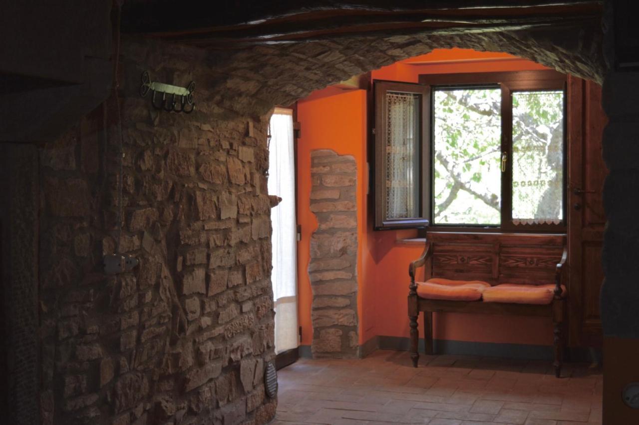 Agriturismo Vezzano К'юзі-делла-Верна Екстер'єр фото