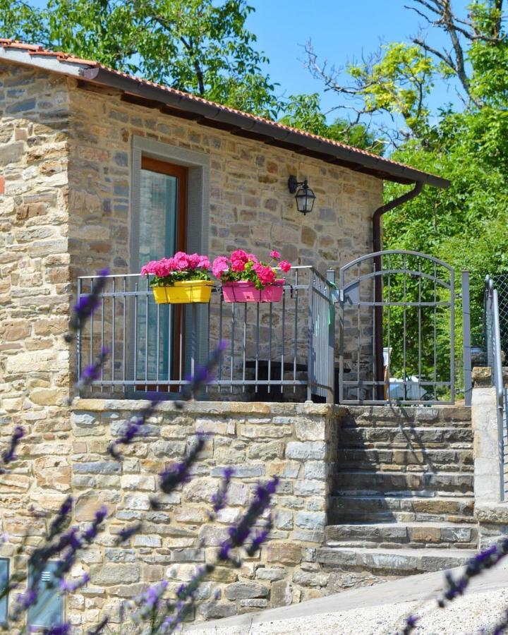 Agriturismo Vezzano К'юзі-делла-Верна Екстер'єр фото