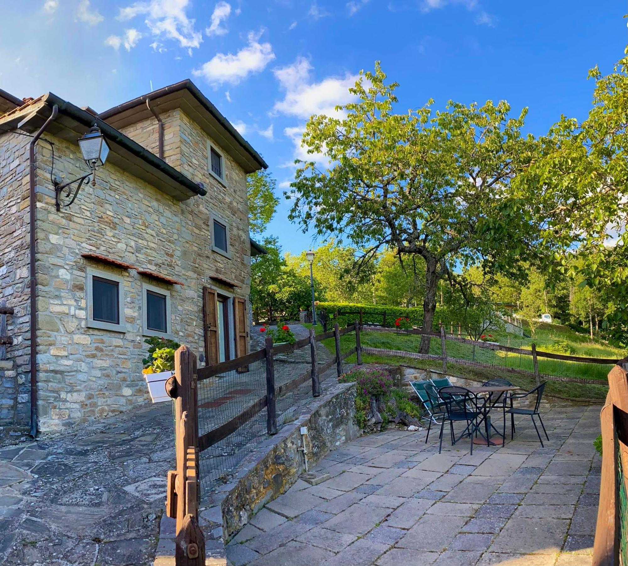 Agriturismo Vezzano К'юзі-делла-Верна Екстер'єр фото